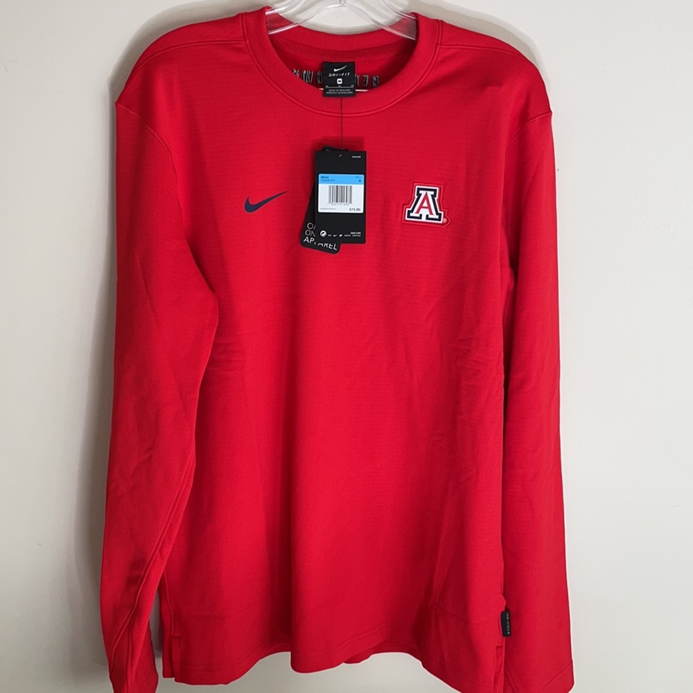NIKE Arizona Wildcats Bear Down On Field Football